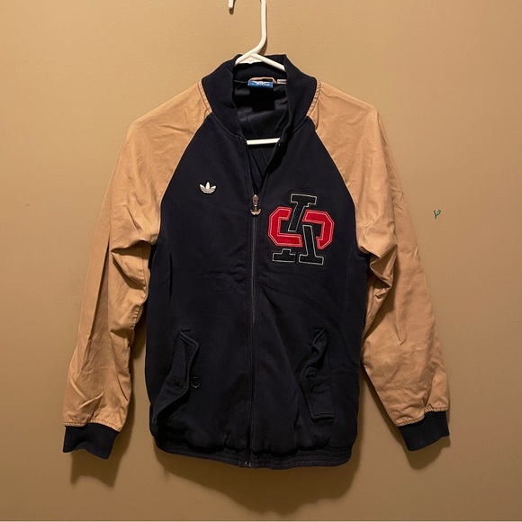 Adidas jacket - Picture 2 of 4